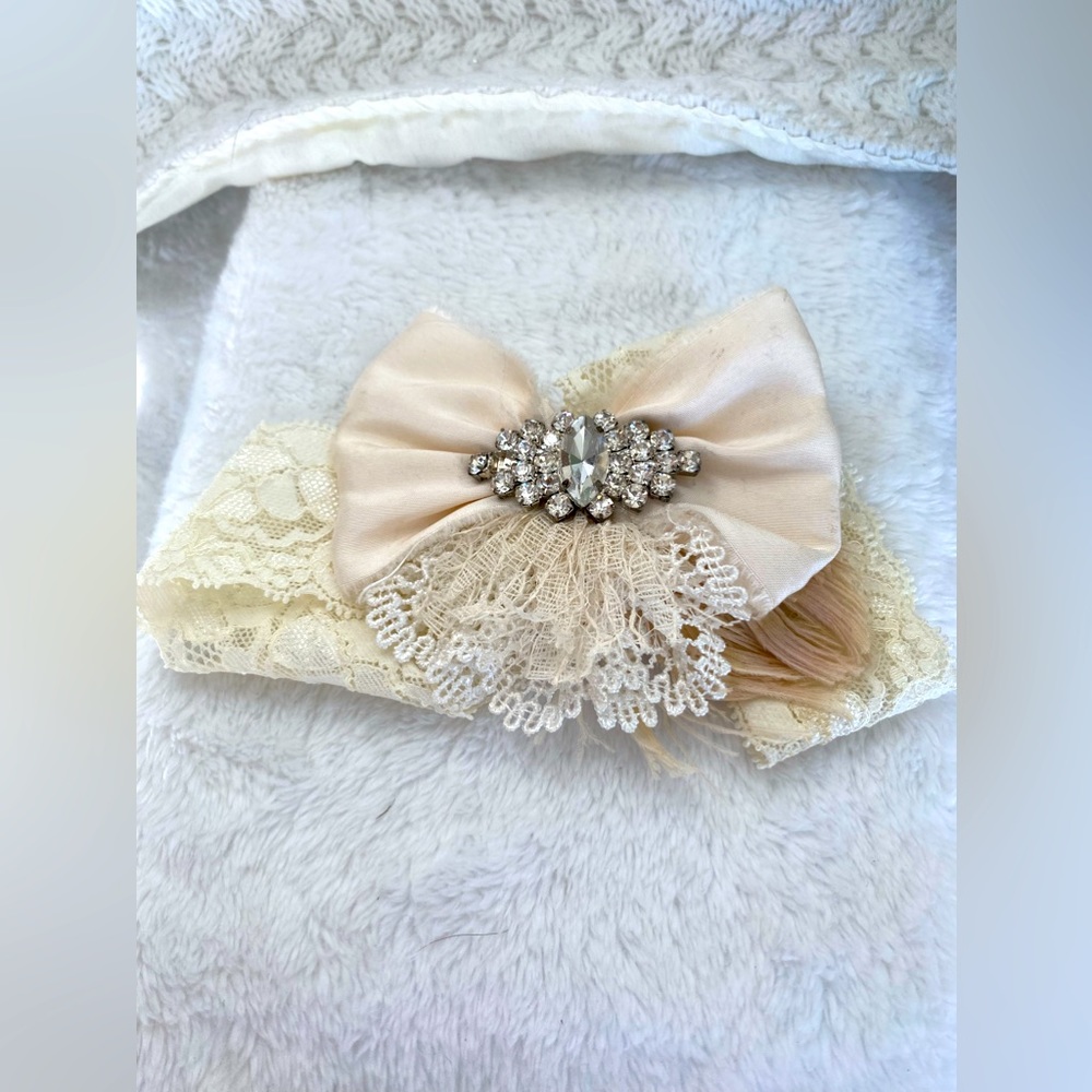 Think Pink bow with gems